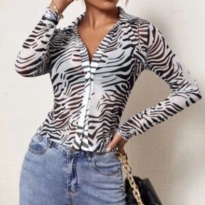 Zebra Striped Button Down Blouse - MEDIUM